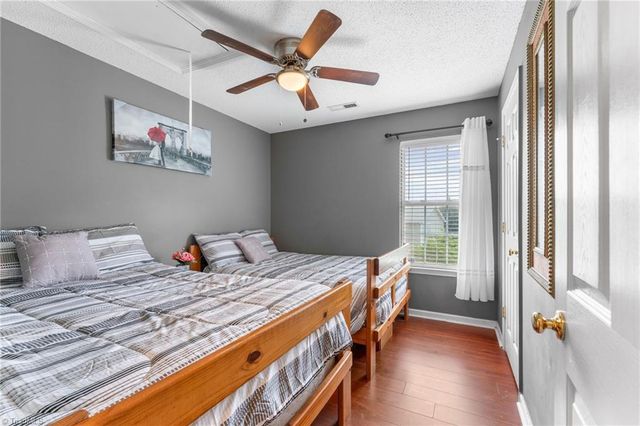 1315 Camden Place Court, Winston-salem, NC 27103