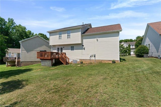 1315 Camden Place Court, Winston-salem, NC 27103
