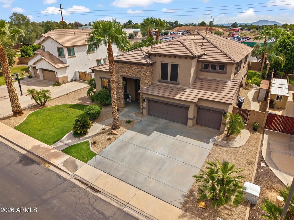 3105 E PRINCETON Avenue, Gilbert, AZ 85234 — photo 4