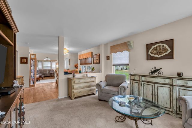 1606 Aqueduct Court, Toms River, NJ 08755