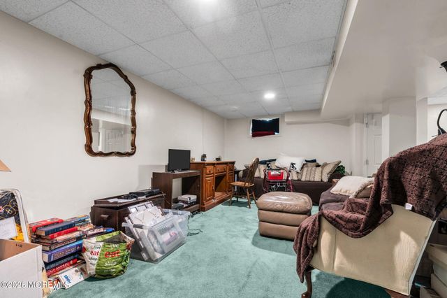 1606 Aqueduct Court, Toms River, NJ 08755