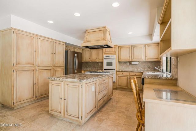 29004 Garden Oaks Court, Agoura Hills, CA 91301