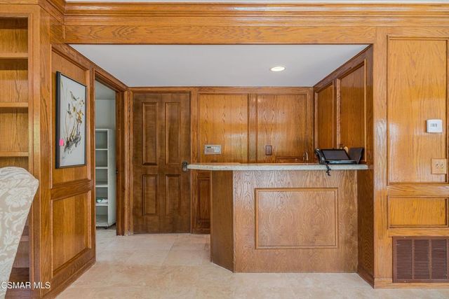 29004 Garden Oaks Court, Agoura Hills, CA 91301