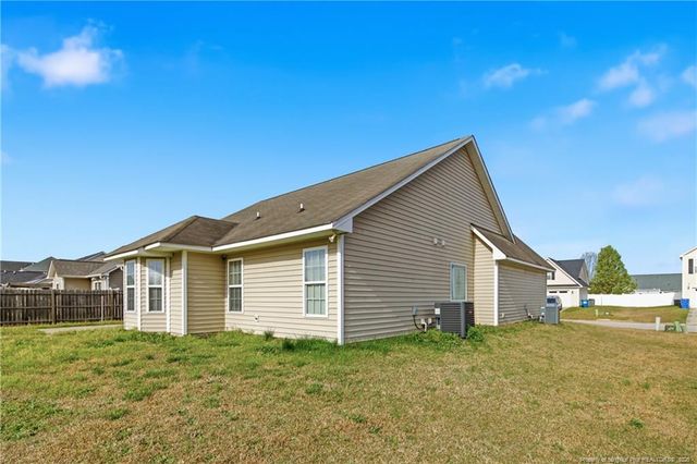 141 Audubon Drive, Raeford, NC 28376