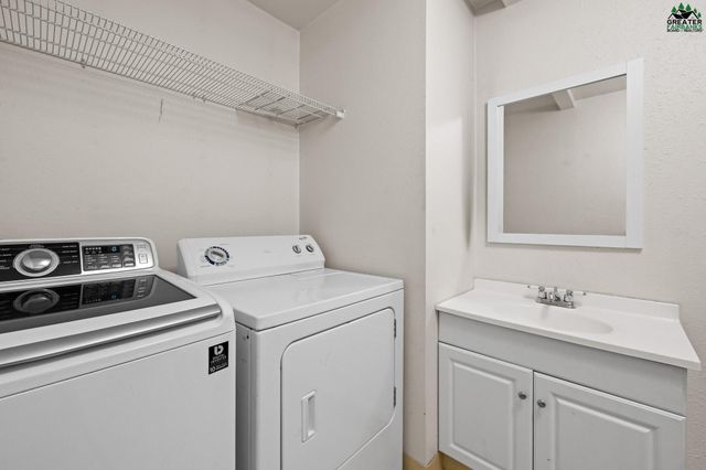 764 GRUBSTAKE ROAD, Fairbanks, AK 99712