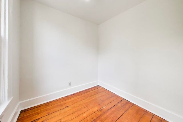 812 W 19th Street 2F, Chicago, IL 60608