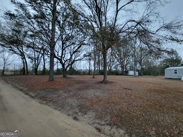 2470 Old Reidsville Collins Road, Collins, GA 30421