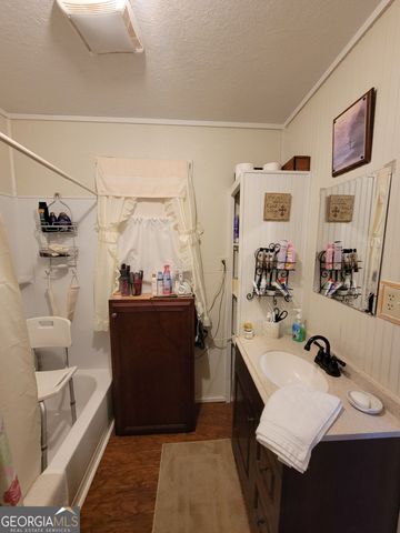 2470 Old Reidsville Collins Road, Collins, GA 30421