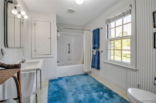 32 Saint Georges, Buffalo, NY 14222