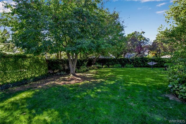 32 Saint Georges, Buffalo, NY 14222