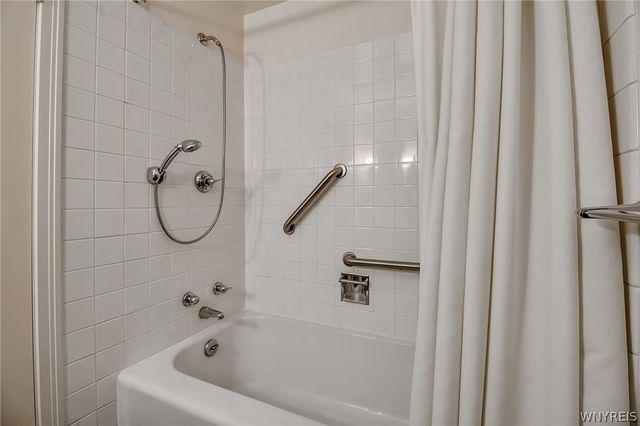 32 Saint Georges, Buffalo, NY 14222