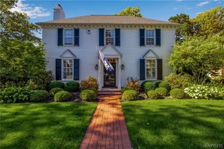 32 Saint Georges, Buffalo, NY 14222