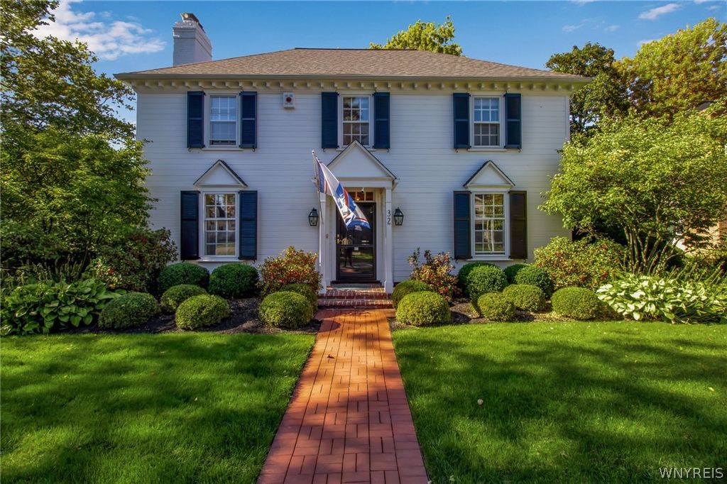 32 Saint Georges, Buffalo, NY 14222