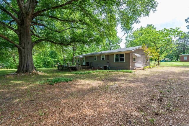 240 Gum Street, Arkadelphia, AR 71923