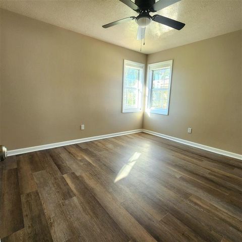 2014 Pinehurst Street, Lake Charles, LA 70601