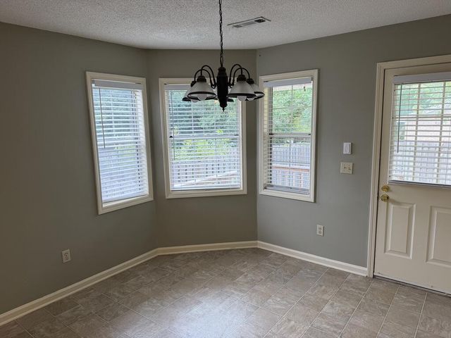 407 Denise St, Dothan, AL 36305