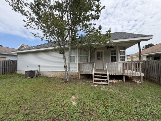 407 Denise St, Dothan, AL 36305