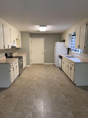 407 Denise St, Dothan, AL 36305