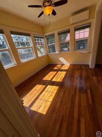 1427 Neosho St, Emporia, KS 66801