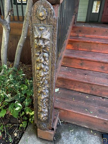 1427 Neosho St, Emporia, KS 66801