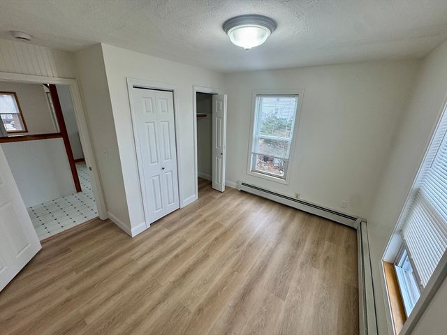 17 Hudson St 2, Marlborough, MA 01752