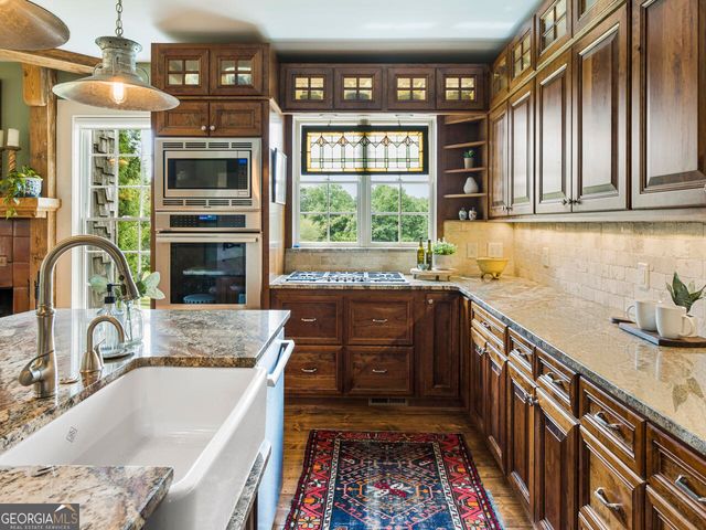 681 Duck Thurmond Road, Dawsonville, GA 30534