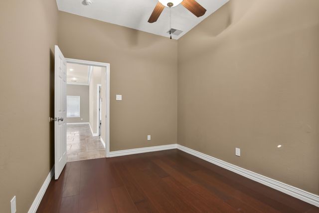 2622 Loyola Street, Lubbock, TX 79415