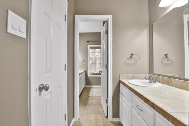 2622 Loyola Street, Lubbock, TX 79415