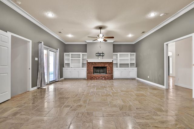 2622 Loyola Street, Lubbock, TX 79415