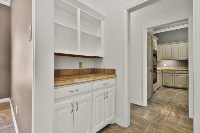 2622 Loyola Street, Lubbock, TX 79415