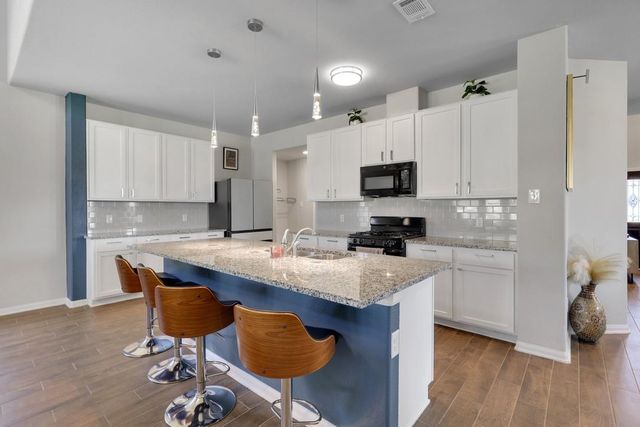 2642 Sunlit Meadow Trail, Fresno, TX 77545