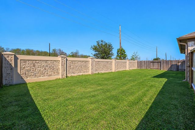 2642 Sunlit Meadow Trail, Fresno, TX 77545