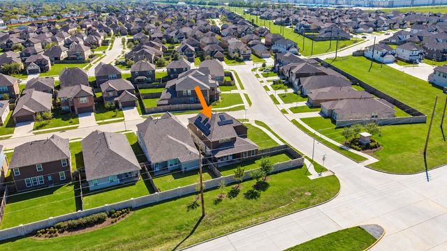 2642 Sunlit Meadow Trail, Fresno, TX 77545