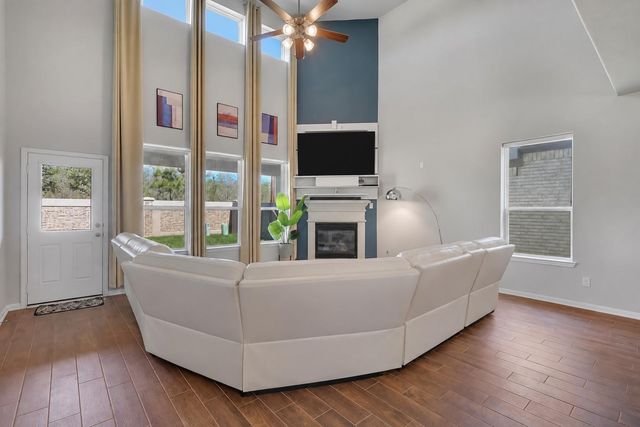 2642 Sunlit Meadow Trail, Fresno, TX 77545