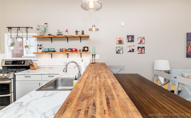 1830 Culbertson Avenue CULBERTSON Avenue, New Albany, IN 47150