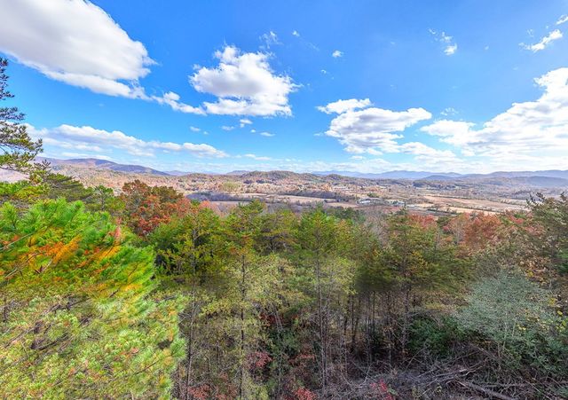 000 Mistletoe Ridge, Murphy, NC 28906