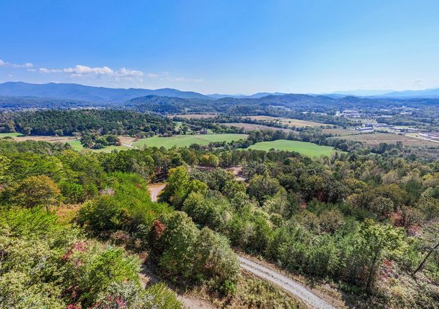 000 Mistletoe Ridge, Murphy, NC 28906