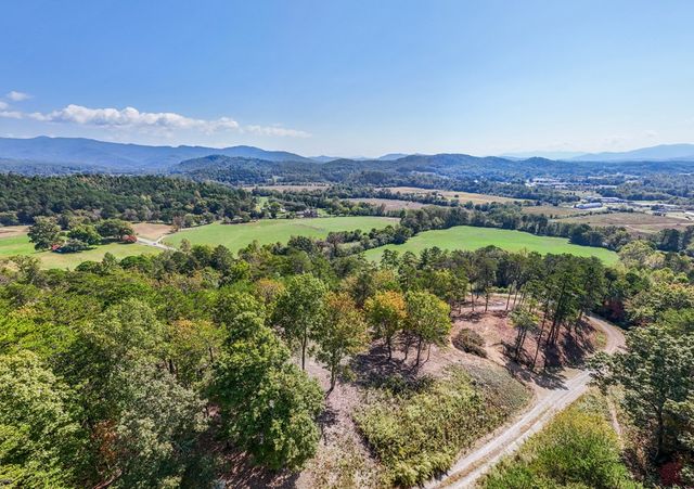 000 Mistletoe Ridge, Murphy, NC 28906