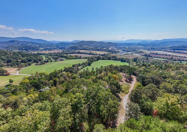 000 Mistletoe Ridge, Murphy, NC 28906
