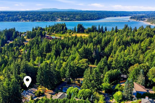11308 67th Avenue Ct NW, Gig Harbor, WA 98332