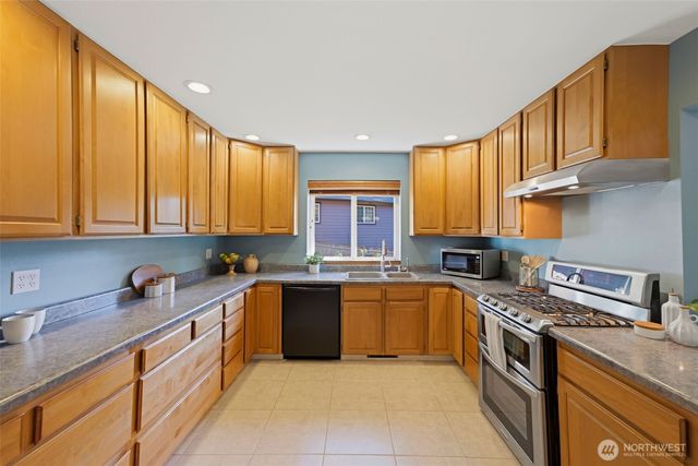 11308 67th Avenue Ct NW, Gig Harbor, WA 98332
