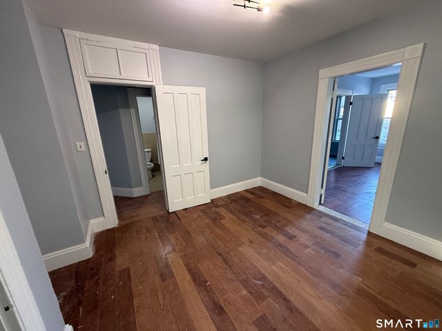 240 Madison Avenue 1, Bridgeport, CT 06604