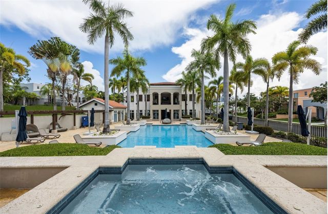 113 OLIVINE 423, Vega Alta, PR 00692