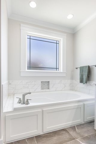 1164 Dreamfield Drive, Soddy Daisy, TN 37379