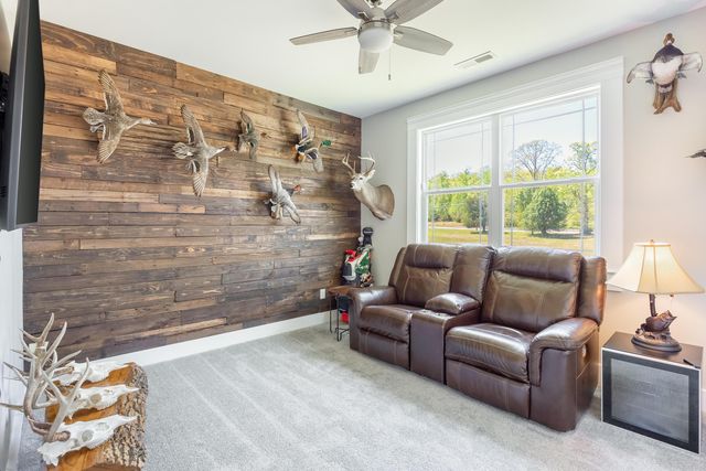 1164 Dreamfield Drive, Soddy Daisy, TN 37379