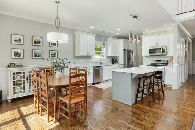 1164 Dreamfield Drive, Soddy Daisy, TN 37379