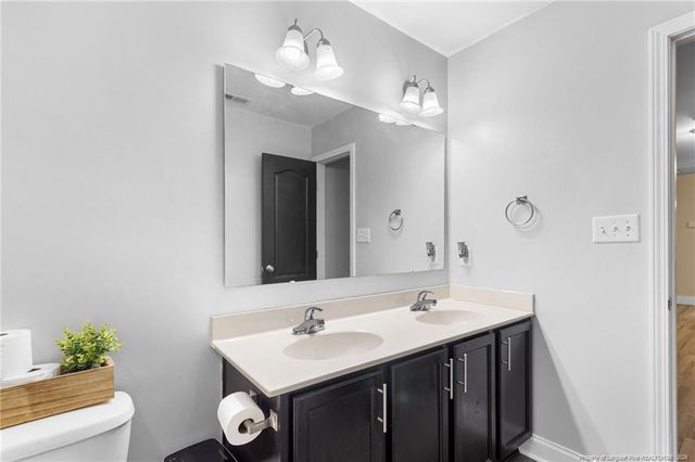 6648 Carriage Crossing Road, Hope Mills, NC 28348