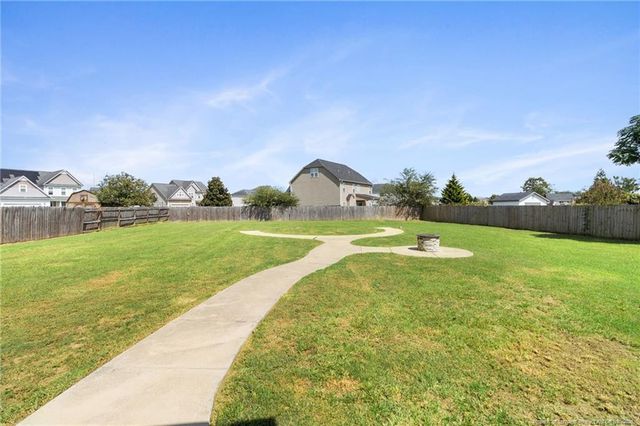 6648 Carriage Crossing Road, Hope Mills, NC 28348