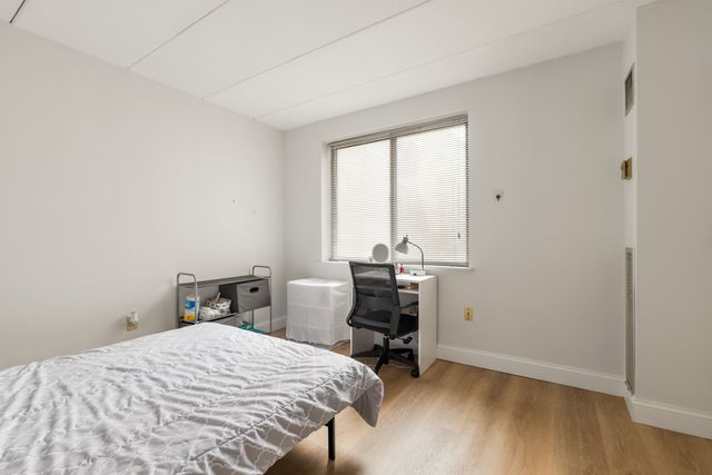 1933 Commonwealth Avenue 212, Boston, MA 02135