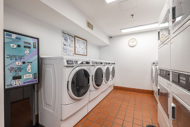 1933 Commonwealth Avenue 212, Boston, MA 02135
